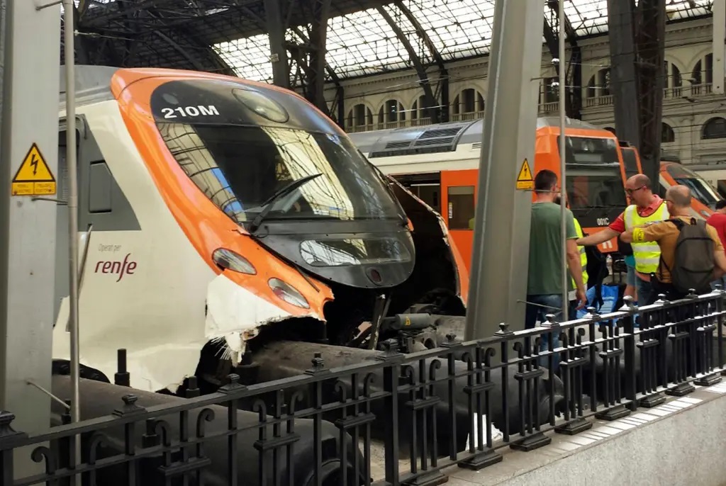 Tragic Train Accident Claims Four Lives in Spain
